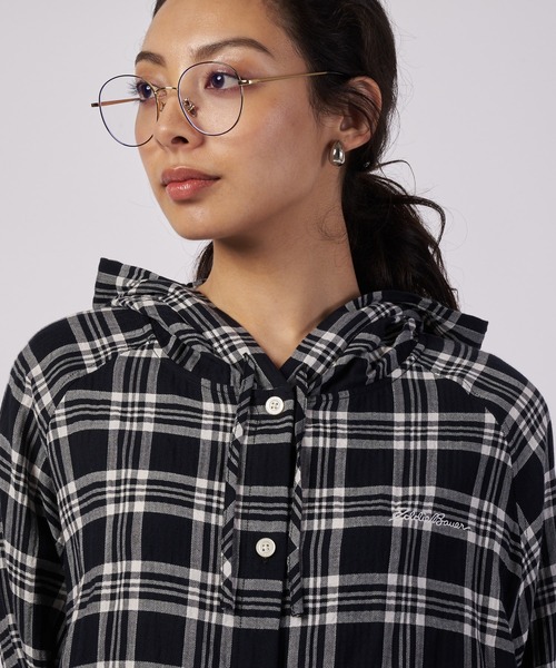 Eddie Bauer(エディーバウアー)の「フーデッドチェック ブラウス(シャツ/ブラウス・レディース・ネイビー系/ホワイト系/ブラック系・XL/L/M/S)」の7枚目の写真