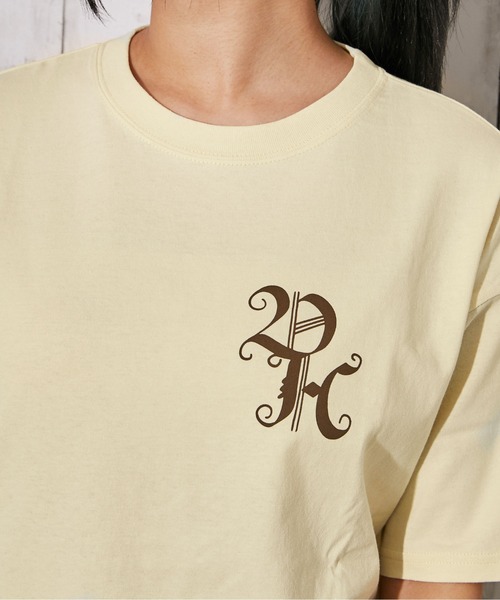 GORGE(ゴージ)の「《クロスバックプリント》BIG Tシャツ/ストリート/春夏/全3色(Tシャツ/カットソー・レディース・チャコール/ベージュ系/杢グレー・F)」の10枚目の写真