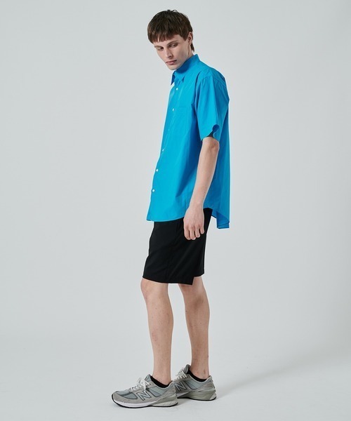 markaware（マーカウェア）の「【MARKAWARE/marka/マーカウェア】COMFORT FIT S/S SHIRT（シャツ/ブラウス・メンズ・ダークグレー/ホワイト/ブルー・2/1）」の21枚目の写真
