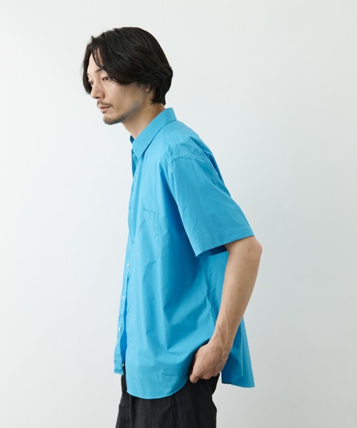 markaware(マーカウェア)の「【MARKAWARE/marka/マーカウェア】COMFORT FIT S/S SHIRT(シャツ/ブラウス・メンズ・ダークグレー/ホワイト/ブルー・2/1)」の8枚目の写真