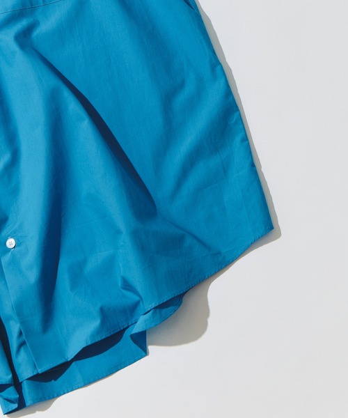 markaware(マーカウェア)の「【MARKAWARE/marka/マーカウェア】COMFORT FIT S/S SHIRT(シャツ/ブラウス・メンズ・ダークグレー/ホワイト/ブルー・2/1)」の5枚目の写真