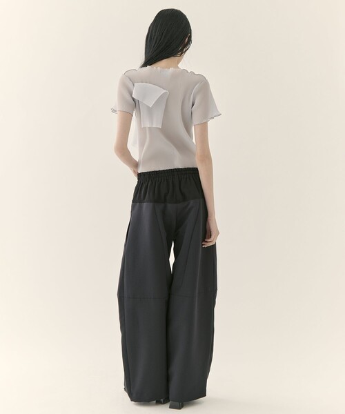 kotohayokozawa(コトハヨコザワ)の「【kotohayokozawa/コトハヨコザワ】《STUDIOUS別注》SHEER SHORT SLEEVE TOP/シアーショートスリーブトップ/半袖/ウォッシャブル(Tシャツ/カットソー・レディース・グレー/ブラック/グリーン/ピンク・FREE)」の6枚目の写真