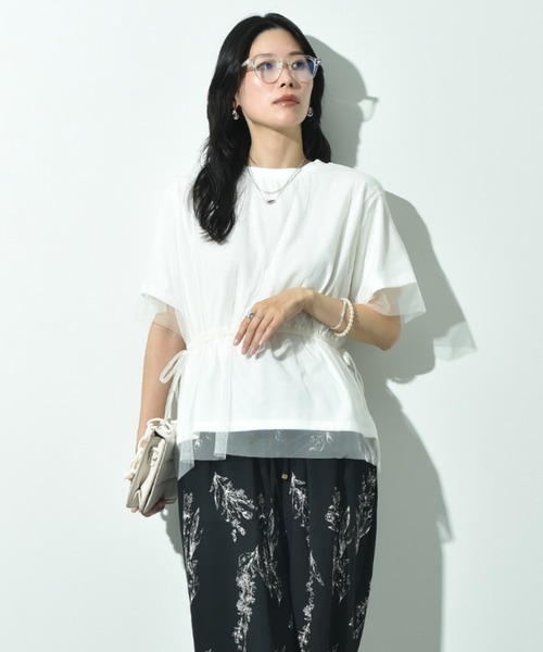 INTERPLANET(インタープラネット)の「TC天竺*ソフトチュールドッキングペプラムプルオーバー(Tシャツ/カットソー・レディース・アイボリー/チャコールグレー・FREE)」の22枚目の写真