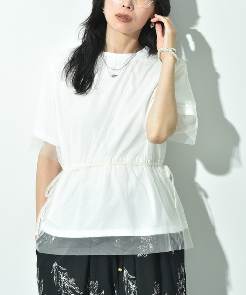 INTERPLANET(インタープラネット)の「TC天竺*ソフトチュールドッキングペプラムプルオーバー(Tシャツ/カットソー・レディース・アイボリー/チャコールグレー・FREE)」の19枚目の写真