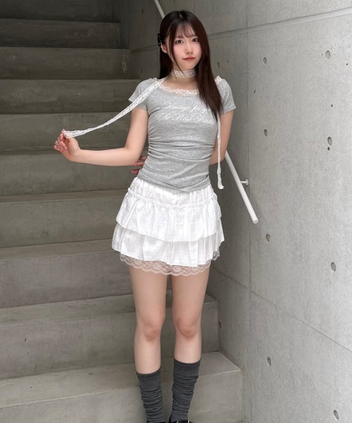 Lae（レイ）の「レースメロウトップス（Tシャツ/カットソー・レディース・グレー・SMALL）」の3枚目の写真