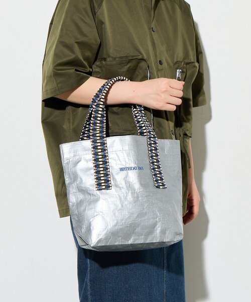 BIRTHDAY BAR(バースデイバー)の「ジャガードハンドルシートバッグ(トートバッグ・レディース・アイボリー/グリーン/シルバー・0)」の12枚目の写真