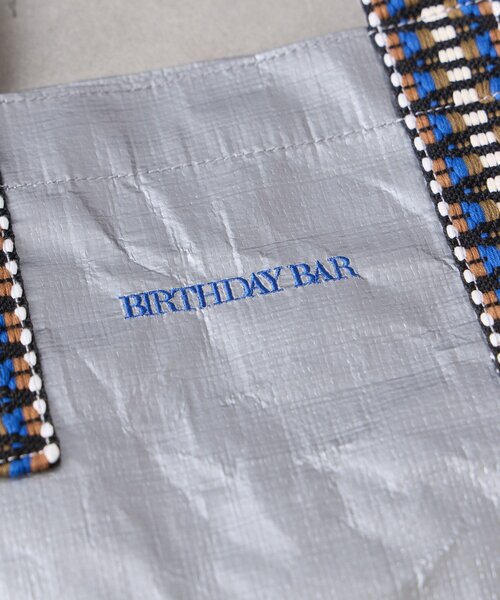 BIRTHDAY BAR(バースデイバー)の「ジャガードハンドルシートバッグ(トートバッグ・レディース・アイボリー/グリーン/シルバー・0)」の18枚目の写真