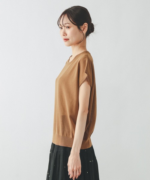 GLOBAL WORK（グローバルワーク）の「リネン混シアーフレンチプルオーバー/655851（Tシャツ/カットソー・レディース・スミクロ/ブラウン系/グレイッシュベージュ・LARGE/MEDIUM）」の17枚目の写真