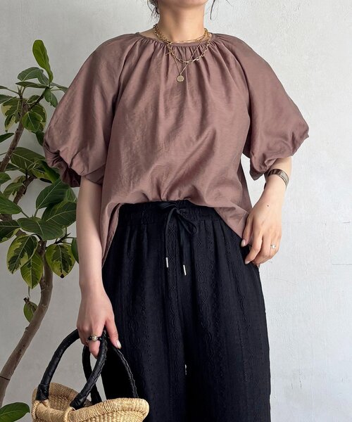 un dix cors(アンディコール)の「シアー半袖パフブラウス(シャツ/ブラウス・レディース・サックスブルー/ブラウン/イエロー・FREE)」の10枚目の写真