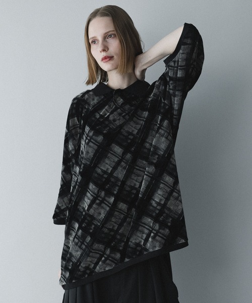 remer(リメール)の「シアーフロッキーポロシャツ / sheer flocky polo shirt(ポロシャツ・メンズ・ブラック・SMALL/X-SMALL/LARGE/MEDIUM)」の2枚目の写真