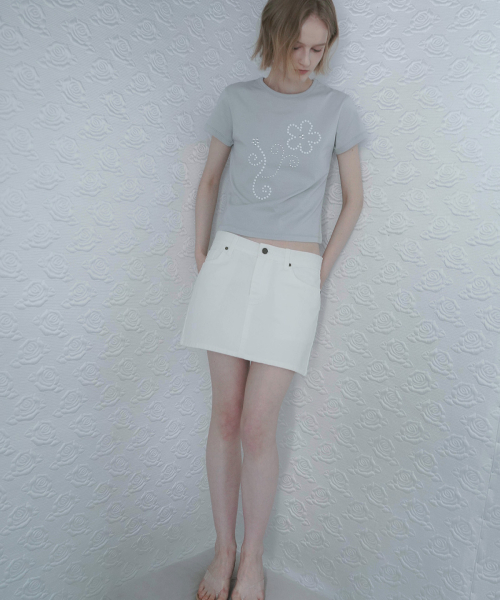 HEEARI（ヒアリー）の「エイミービーズコットンTシャツ_ライトグレー（Tシャツ/カットソー・レディース・その他・FREE）」の6枚目の写真