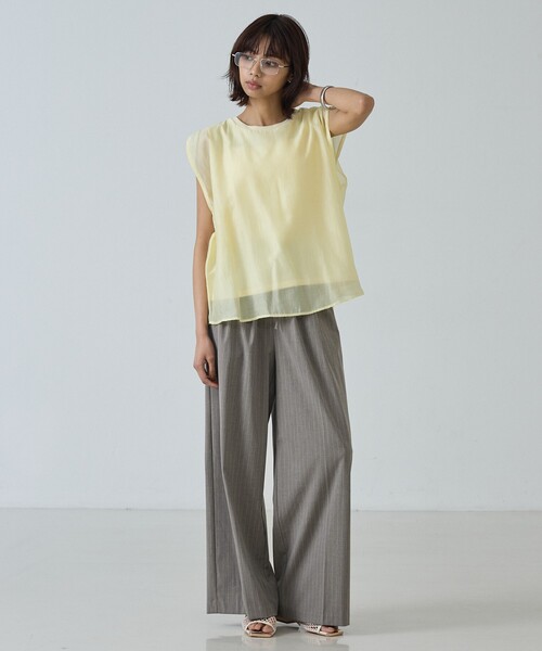 abahouse mavie（アバハウスマヴィ）の「【シアー】レイヤードドッキングプルオーバー（その他トップス・レディース・ブラック/イエロー/ブラウン/ホワイト・フリー）」の7枚目の写真