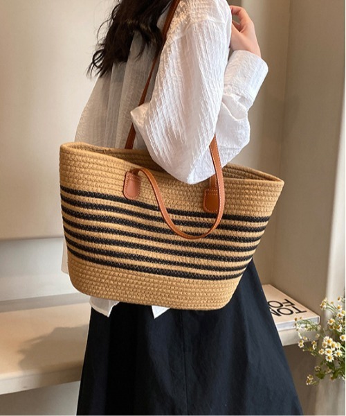 center i(センターアイ)の「【夏用大容量肩掛け】ボーダーかごトートバッグ(トートバッグ・レディース・ベージュ/ホワイト・FREE)」の13枚目の写真
