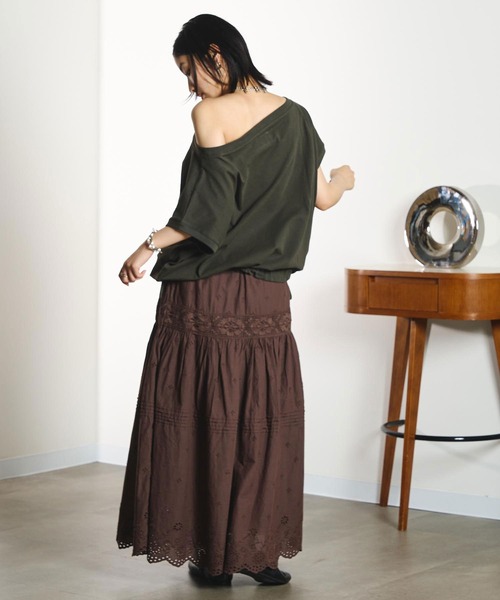 ROSE BUD(ローズバッド)の「OKIRAKU×ROSEBUD/DRAWSTRING GRAPHIC TOP(Tシャツ/カットソー・レディース・レッド/ブラック・ONE SIZE)」の18枚目の写真