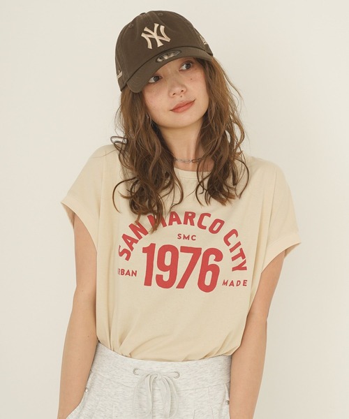 BAYFLOW(ベイフロー)の「フレンチドルマンプリントT(Tシャツ/カットソー・レディース・ブラウン/グレー/オフホワイト/ライトベージュ・FREE)」の19枚目の写真