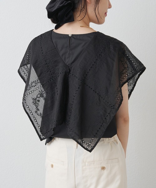 PUAL CE CIN（ピュアルセシン）の「スクエア刺繍レースブラウス（シャツ/ブラウス・レディース・ブラック/オフホワイト・MEDIUM）」の11枚目の写真
