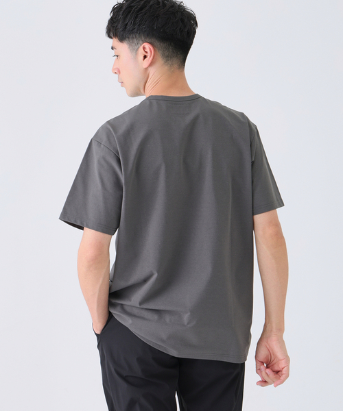 Russell Athletic(ラッセルアスレティック)の「RUSSELL ATHLETIC(ラッセル アスレティック)別注Tシャツ(Tシャツ/カットソー・メンズ・ブラック/ホワイト/チャコールグレー・LARGE/MEDIUM/X-LARGE)」の5枚目の写真