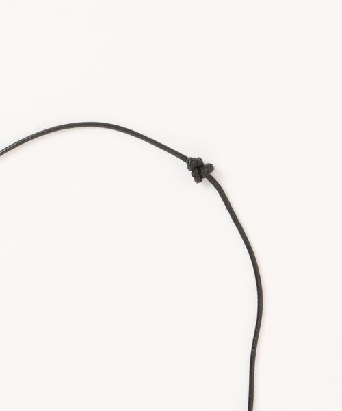 ADAM ET ROPE'(アダムエロペ)の「JAMIR COMB CORD N/C(ネックレス・レディース・シルバー/ゴールド・FREE)」の3枚目の写真