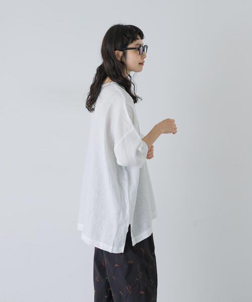 かぐれ（カグレ）の「リネンワイドプルオーバーシャツ（シャツ/ブラウス・レディース・ブラウン/オフホワイト/ブラック・FREE）」の6枚目の写真