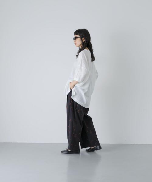 かぐれ（カグレ）の「リネンワイドプルオーバーシャツ（シャツ/ブラウス・レディース・ブラウン/オフホワイト/ブラック・FREE）」の8枚目の写真