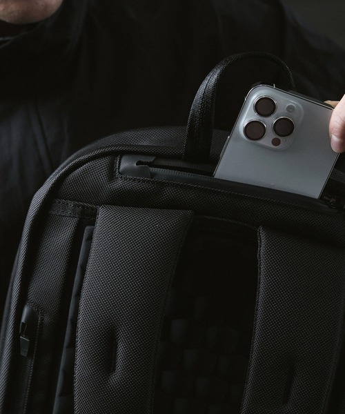 WEXLEY(ウェクスレイ)の「WEXLEY / STEM V2 CORDURA BALLISTIC(バックパック/リュック・メンズ・ブラック・FREE)」の6枚目の写真