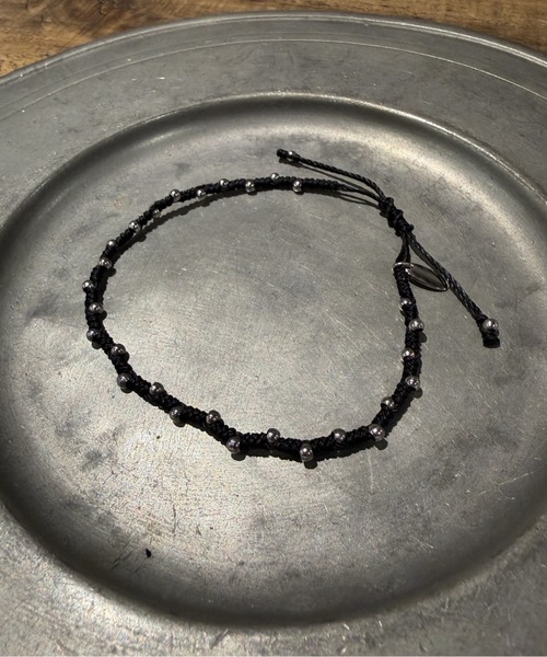 amp japan(アンプジャパン)の「METAL BEADS MICANGA(ブレスレット・メンズ・ブラック・FREE)」の1枚目の写真