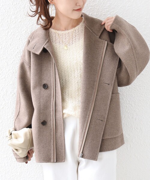 SHIPS(シップス)の「【WEB限定】スタンドカラー リバーコート(その他アウター・レディース・ダークグレー/ナチュラル/ブラウン系・ONE SIZE)」の1枚目の写真