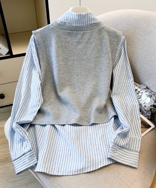 LUCPY(ラクピー)の「ストライプシャツドッキング アシンメトリーニットベストトップス(シャツ/ブラウス・レディース・ネイビー/グレー・SMALL/MEDIUM/LARGE/X-LARGE)」の5枚目の写真