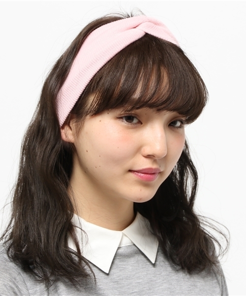 WEGO（ウィゴー）の「WEGO/リブニットターバン（ヘアバンド・レディース・ピンク/オフホワイト/ネイビー/イエロー・FREE）」の4枚目の写真