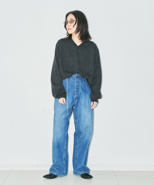CITYSHOP(シティーショップ)の「V NECK SWEATER:ニット(ニット/セーター・レディース・ブラウン系その他/ライトグレー/ベージュ・FREE)」の5枚目の写真