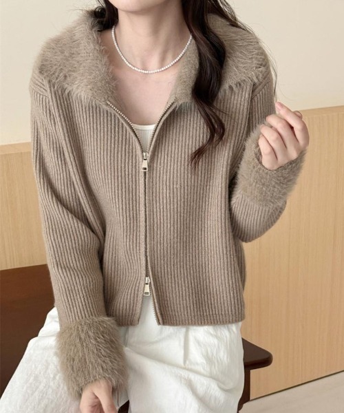 MELT（メルト）の「【ふわふわのファーがかわいい♪】ゆったりファー衿ジップアップショート丈リブニットカーディガン（カーディガン/ボレロ・レディース・ピンク/ベージュ/モカ/ホワイト・FREE）」の13枚目の写真