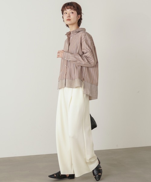 Bou Jeloud(ブージュルード)の「裾切替ストライプシャツ(シャツ/ブラウス・レディース・キャメル/ブルー・38)」の11枚目の写真
