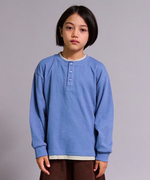 PAIRMANON STREET（ペアマノンストリート）の「【90-160cm】ワッフル ヘンリーネック 長袖Tシャツ【PAIRMANON STREET】（Tシャツ/カットソー・キッズ・オレンジ/ブルー/ベージュ系その他/ブラック・120/130/140/150/160/90/100/110）」の3枚目の写真
