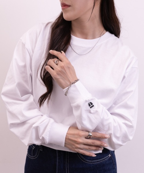 NEWTRAL PRODUCTS(ニュートラルプロダクツ)の「NEWTRAL(ニュートラル)/210 5.6oz Standard Emblem LS T(Tシャツ/カットソー・レディース・ダークグリーン/サンドベージュ/ホワイト・S/XXL)」の1枚目の写真
