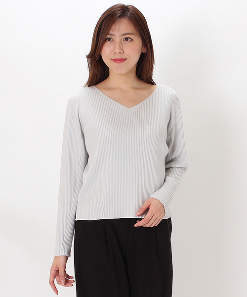 TRUDEA(トルディア)の「アンゴラライクヘラシVネックニット(ニット/セーター・レディース・ブラック/サックスブルー/ホワイト/ライトグレー/ピンク・MEDIUM/LARGE)」の1枚目の写真