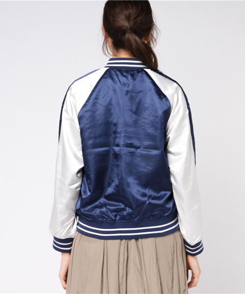 Honeys（ハニーズ）の「リバーシブル刺繍ブルゾン（ブルゾン・レディース・ネイビー/カーキ/グレー/ピンク・L/M）」の7枚目の写真