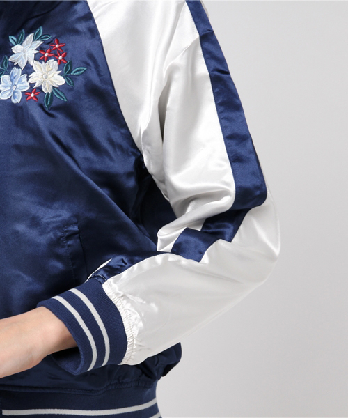 Honeys（ハニーズ）の「リバーシブル刺繍ブルゾン（ブルゾン・レディース・ネイビー/カーキ/グレー/ピンク・L/M）」の9枚目の写真