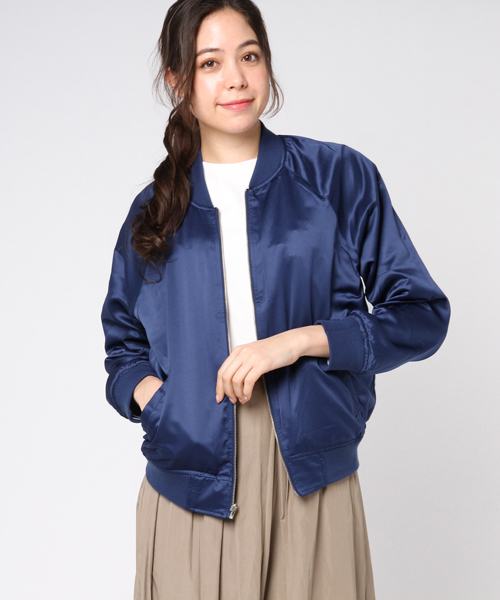 Honeys（ハニーズ）の「リバーシブル刺繍ブルゾン（ブルゾン・レディース・ネイビー/カーキ/グレー/ピンク・L/M）」の12枚目の写真