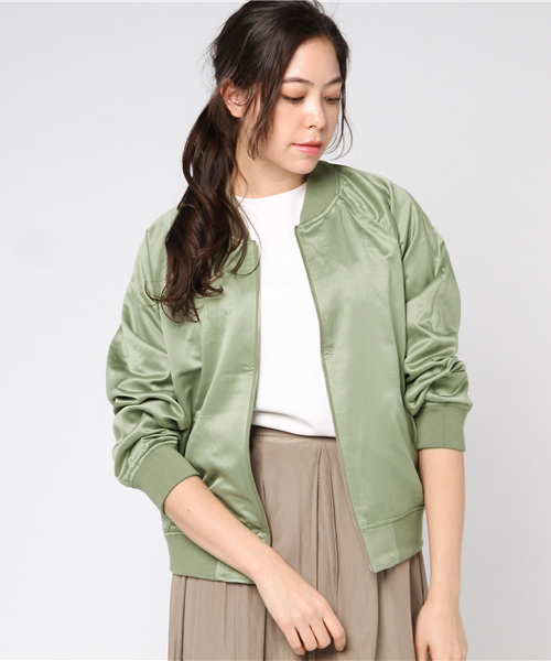 Honeys（ハニーズ）の「リバーシブル刺繍ブルゾン（ブルゾン・レディース・ネイビー/カーキ/グレー/ピンク・L/M）」の15枚目の写真