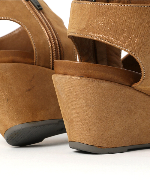 BUENO（ブエノ）の「ストラップサンダル（サンダル・レディース・ブラウン/シルバー・38/37/36）」の6枚目の写真