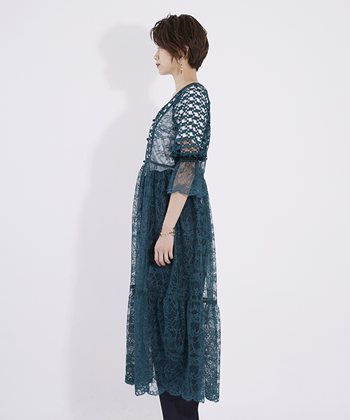 UNITED TOKYO（ユナイテッドトウキョウ）の「レースマキシロングワンピ（ワンピース・レディース・グリーン/ピンク/ブラック・1）」の12枚目の写真