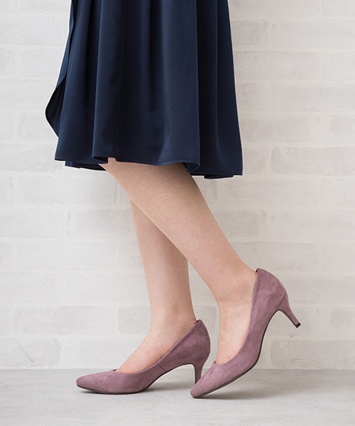 NATURAL BEAUTY BASIC（ナチュラルビューティーベーシック）の「【JJ 12月号掲載】ポインテッドスエードライクパンプス（パンプス・レディース・ブラック/グレー/ボルドー/ベージュ/パープル・23.0cm/23.5cm/24.0cm/24.5cm）」の5枚目の写真