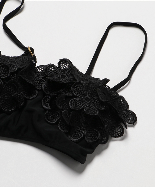 KOBE LETTUCE（コウベレタス）の「フラワーレースビスチェ＋ハイウエストパンツビキニ（水着・レディース・ピンク/ラベンダー/ブラック/サックスブルー・FREE）」の6枚目の写真