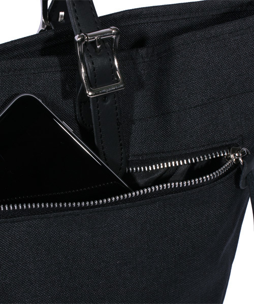 8(eight)(エイト)の「シンプル トートバッグ A4 ナイロン(トートバッグ・メンズ・ブラック/ネイビー/エメラルド/ダークグレー・FREE)」の17枚目の写真