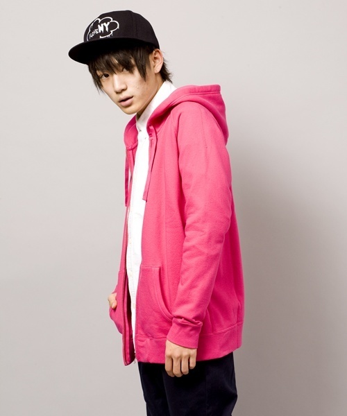 WEGO（ウィゴー）の「WEGO/裏毛カラーZIPパーカー（パーカー・メンズ・オフホワイト/ブラック/杢グレー/ケリー/ネイビー/マスタード/ピンク系その他/レッド・SMALL/MEDIUM/LARGE）」の11枚目の写真