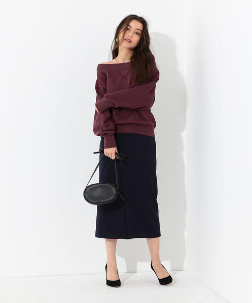 Jewel Changes(ジュエルチェンジズ)の「SMF オフショルダー ウラケ プルオーバー / スウェット(スウェット・レディース・ダークブラウン/ブラック/ベージュ・FREE)」の6枚目の写真