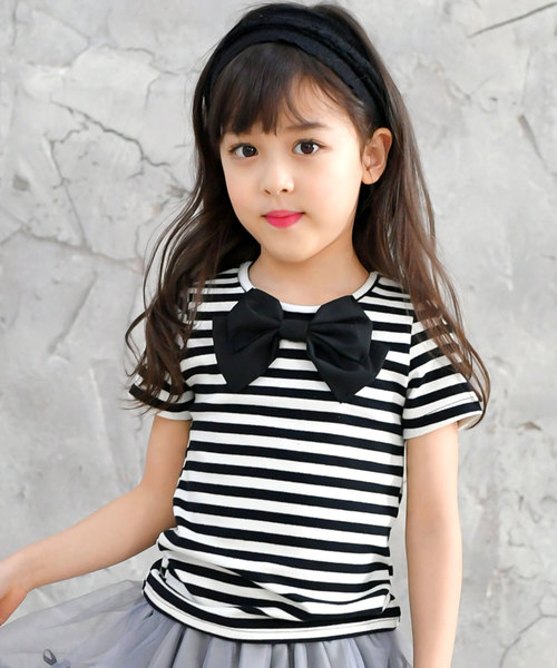 Bee des Bee（ビーデスビー）の「選べるデザイン 半袖Tシャツ（Tシャツ/カットソー・キッズ・ネイビー/ピンク/サックスブルー/ミント/ラベンダー/ブルー系その他/ホワイト×ブラック/ピンク系その他/ブルー系その他2/パープル系その他/ブルー系その他3/ブルー系その他4/パープル系その他2/イエロー/ブルー系その他5/チャコール/コバルトブルー・90cm/110cm/100cm/120cm/130cm/140cm/150cm）」の3枚目の写真