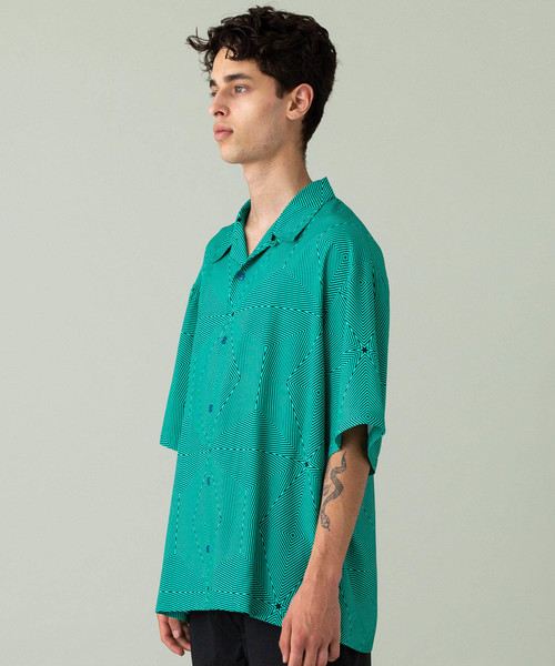 MYne（マイン）の「【MYne】 ネオン開襟シャツ（シャツ/ブラウス・メンズ・レッド/グリーン・S/M/L）」の13枚目の写真