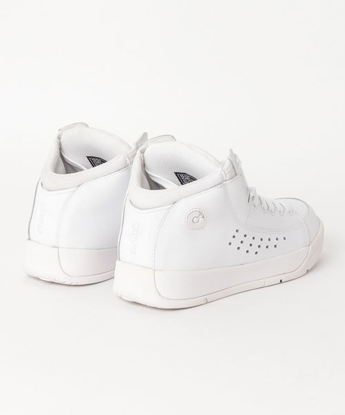 gravis グラビス TARMAC AC HC 15120 WHITE（スニーカー）｜gravis