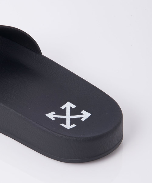 off white(オフホワイト)の「Off-White “SPRAY STRIPES”サンダル(サンダル・メンズ・ブラック・42/41/43/40)」の2枚目の写真